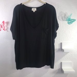 PST Size L Black Tee with Pocket & No seam sleeves